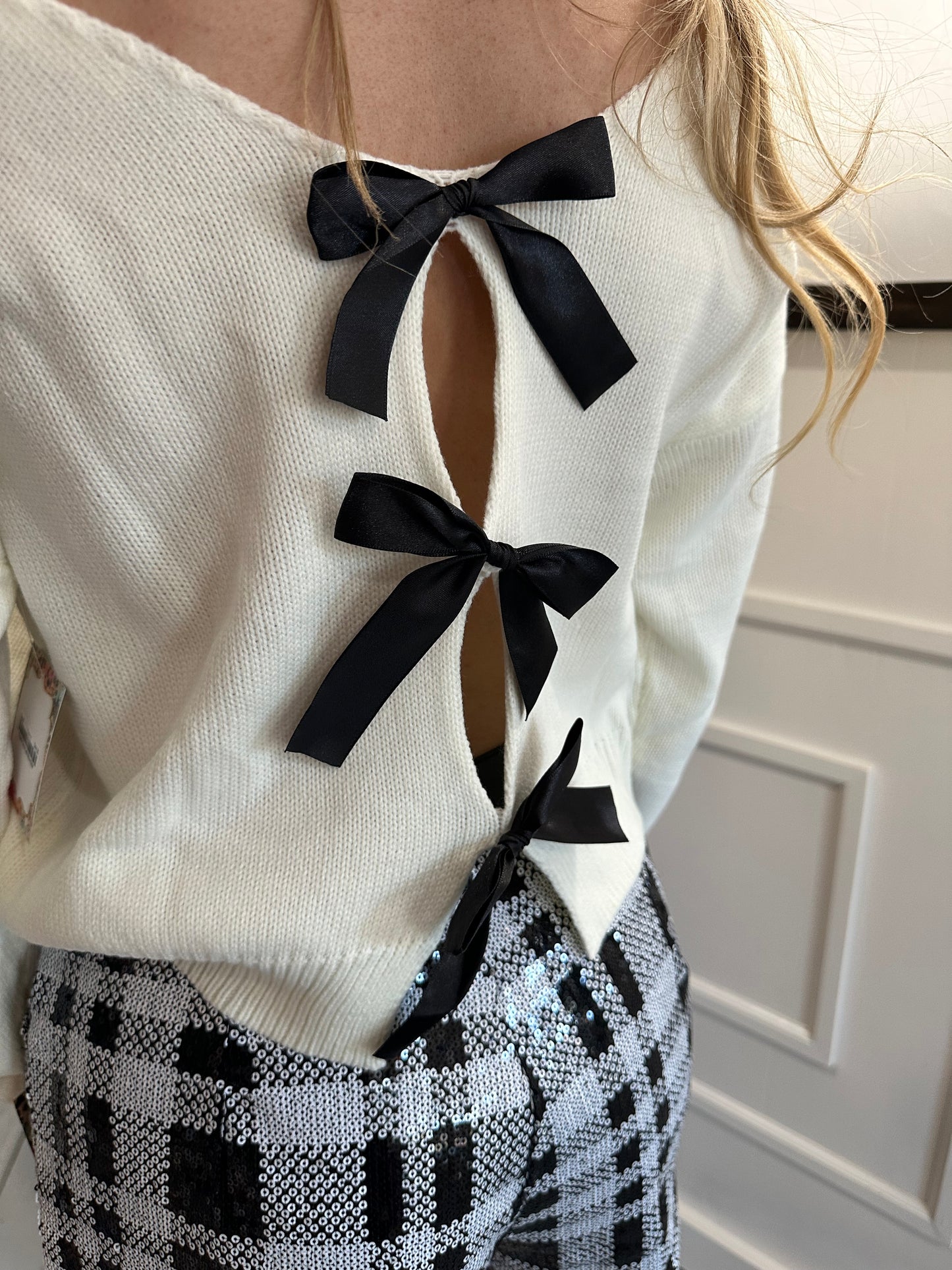 White Sweater with Back Ribbon Detail
