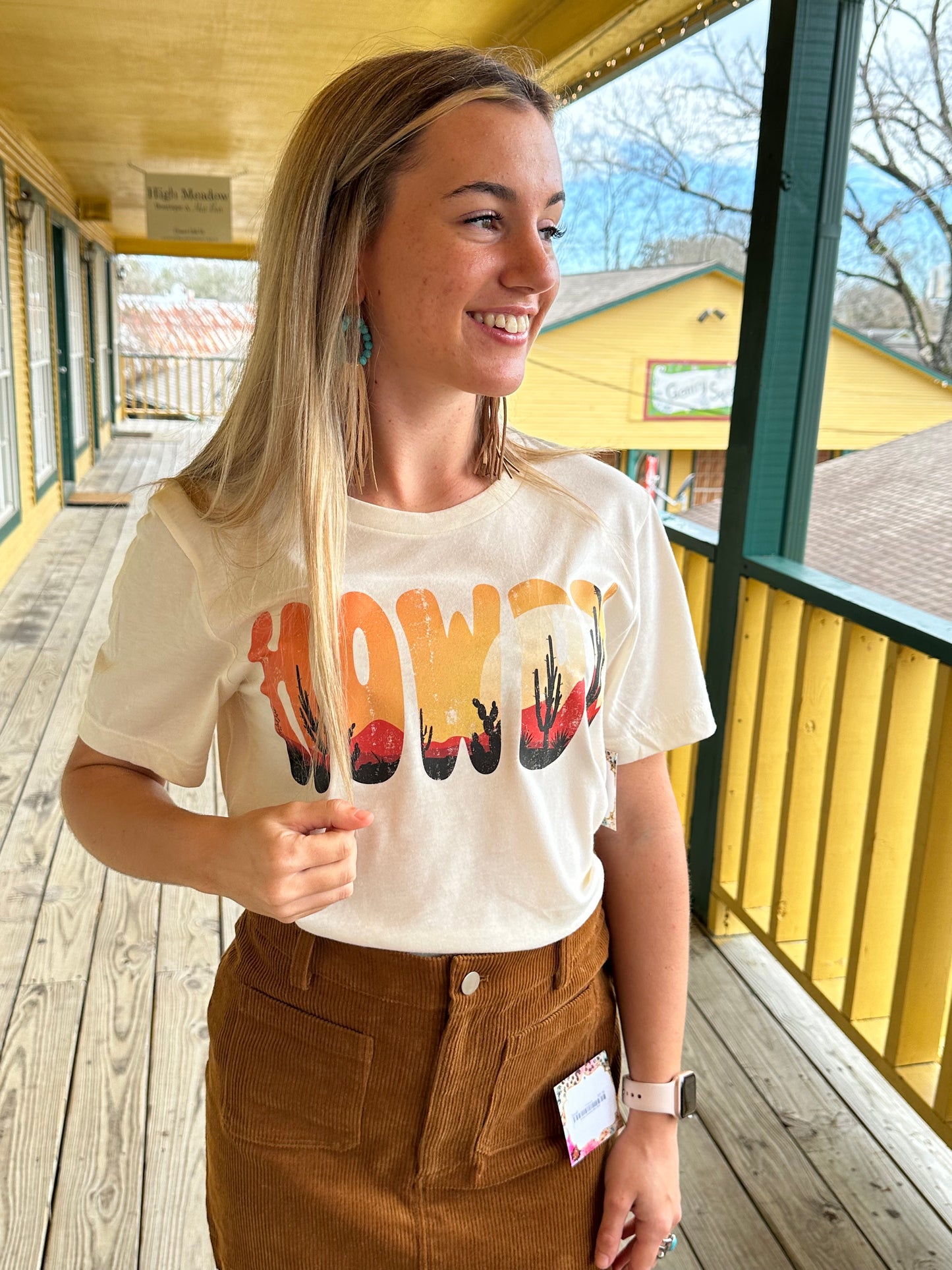 Howdy Graphic Tee