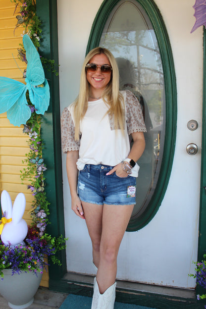 White Leopard Detail Short Sleeve Shirt