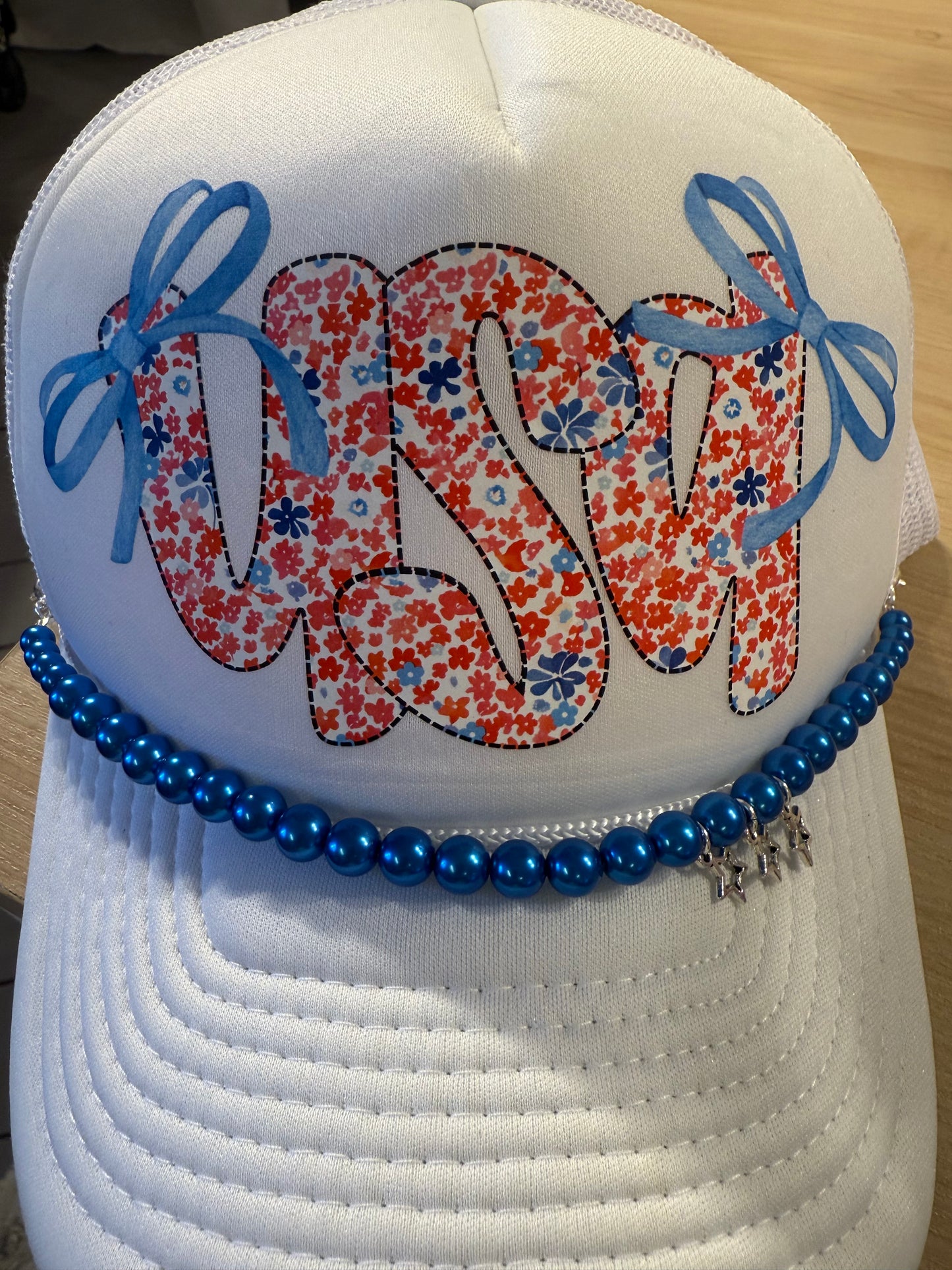USA w/ Bows