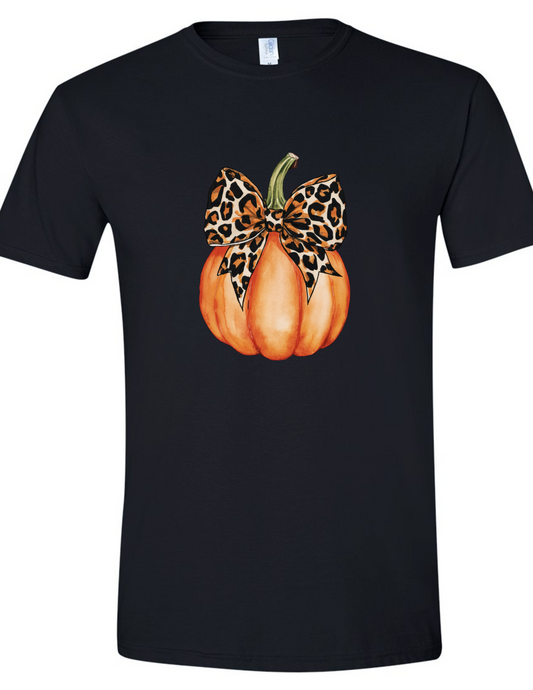 Pumpkin with Leopard Bow